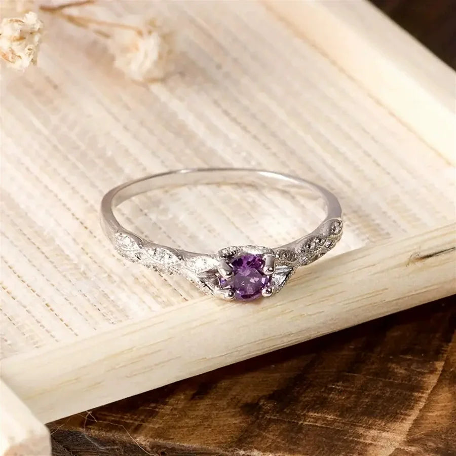 Stellar Femme Ring
