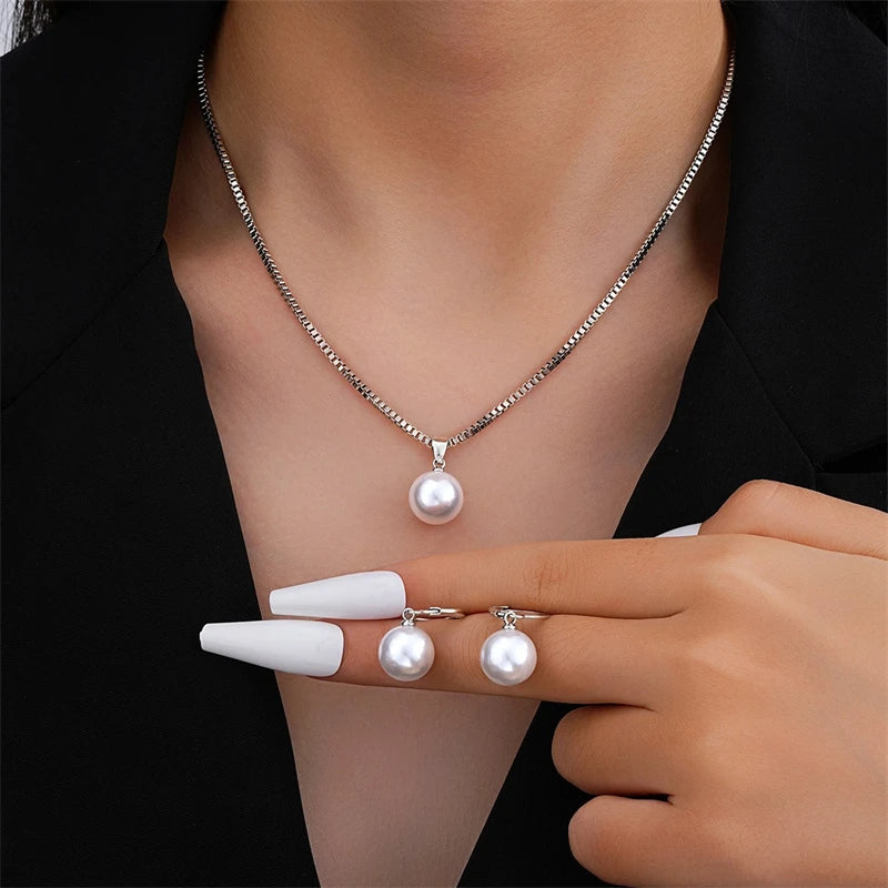 Aurora Pearl Set